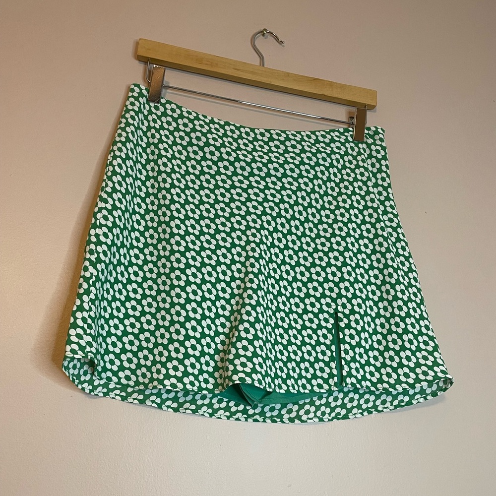 NWT Cotton Candy LA floral Kelly green skirt L